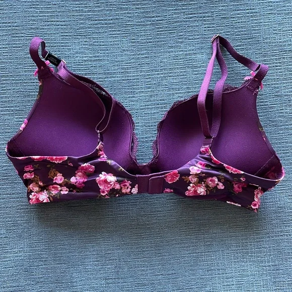 VS Dream Angels Push Up Bra - Picture 3 of 6